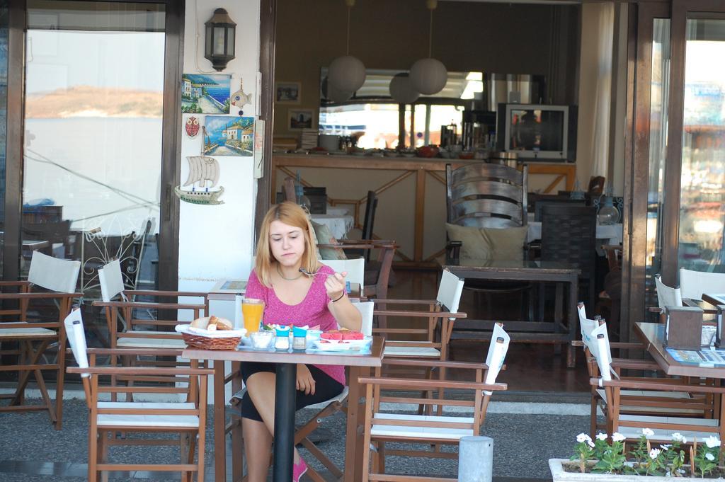 Villa Dedem Hotel Фоча Екстериор снимка
